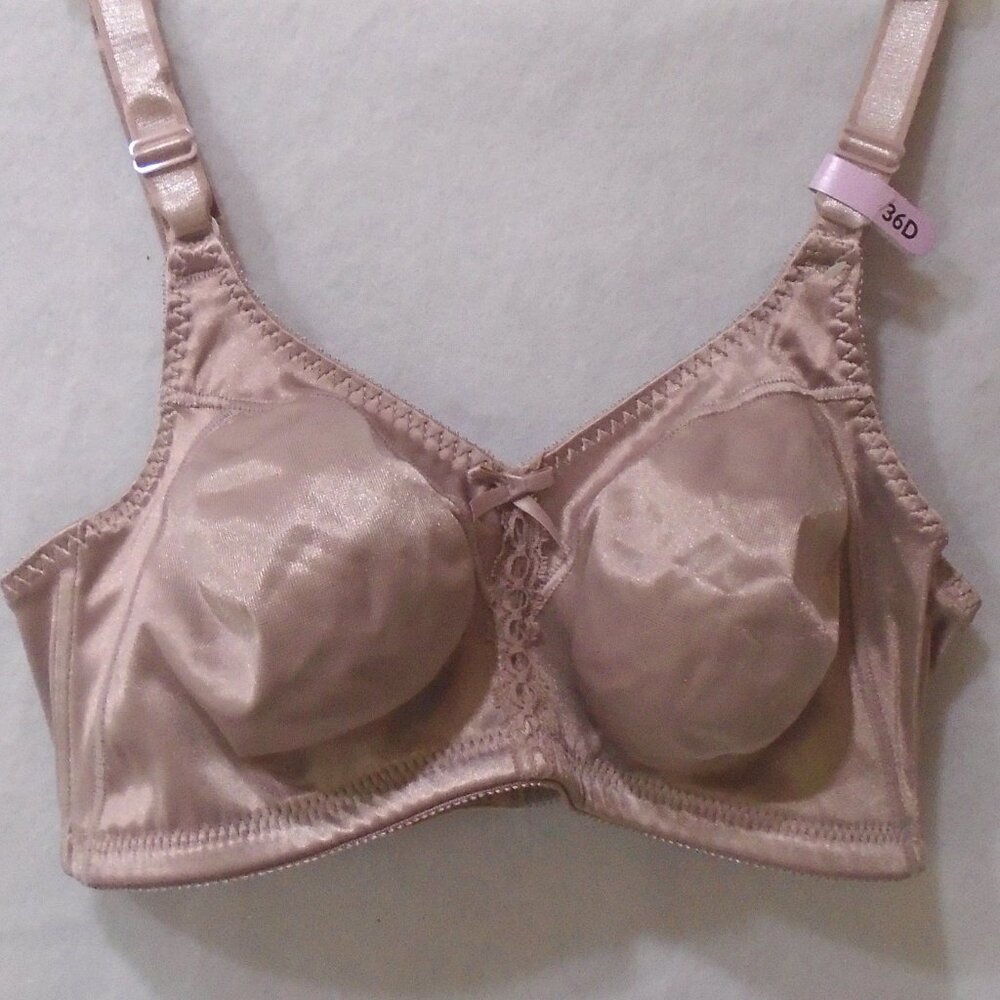 Bali 36D Blush 3820 Double Support Cool Comfort Wirefree Wireless Bra NEW